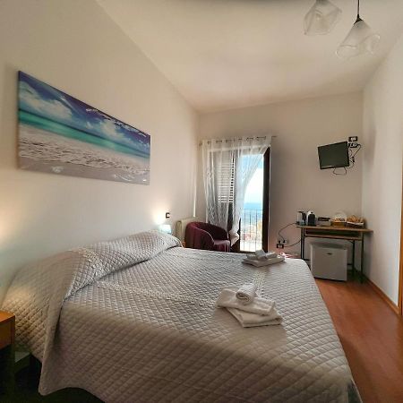 Night And Day Bed and Breakfast Agrigento Buitenkant foto